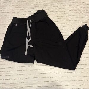 Figs Scrubs 👩‍⚕️